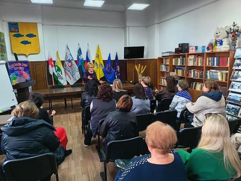 Встреча с членами НКО и педагогами Новооскольского округа